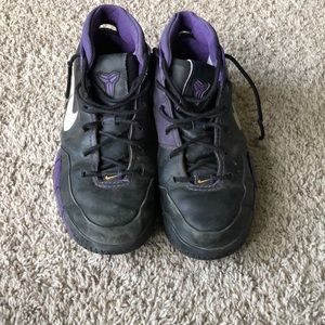 Nike Kobe 1 Proto “Black Out” shoes.